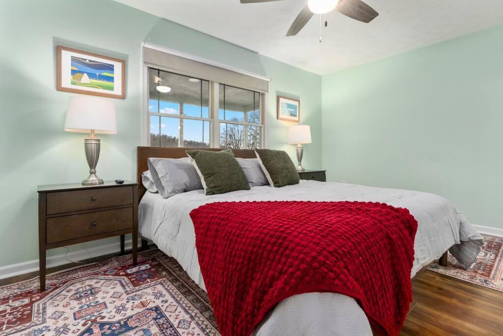 Villa Mountain Views, Hot Tub, Firepit, Dog Friendly, Ev Connector Stanley Exterior foto
